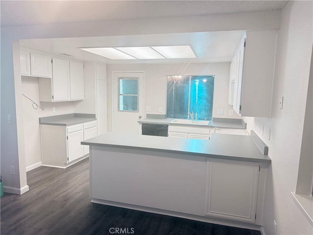 5822 E Ramona, Fresno, CA 93727