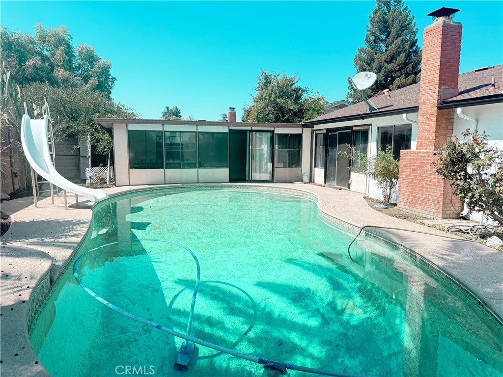 5822 E Ramona, Fresno, CA 93727