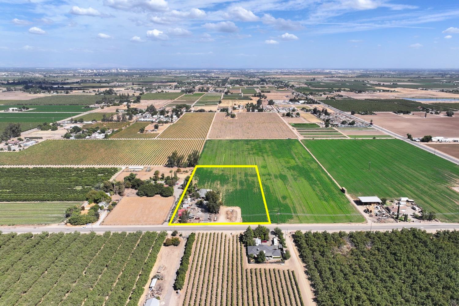 1740 S Cornelia Ave, Fresno, CA 93706