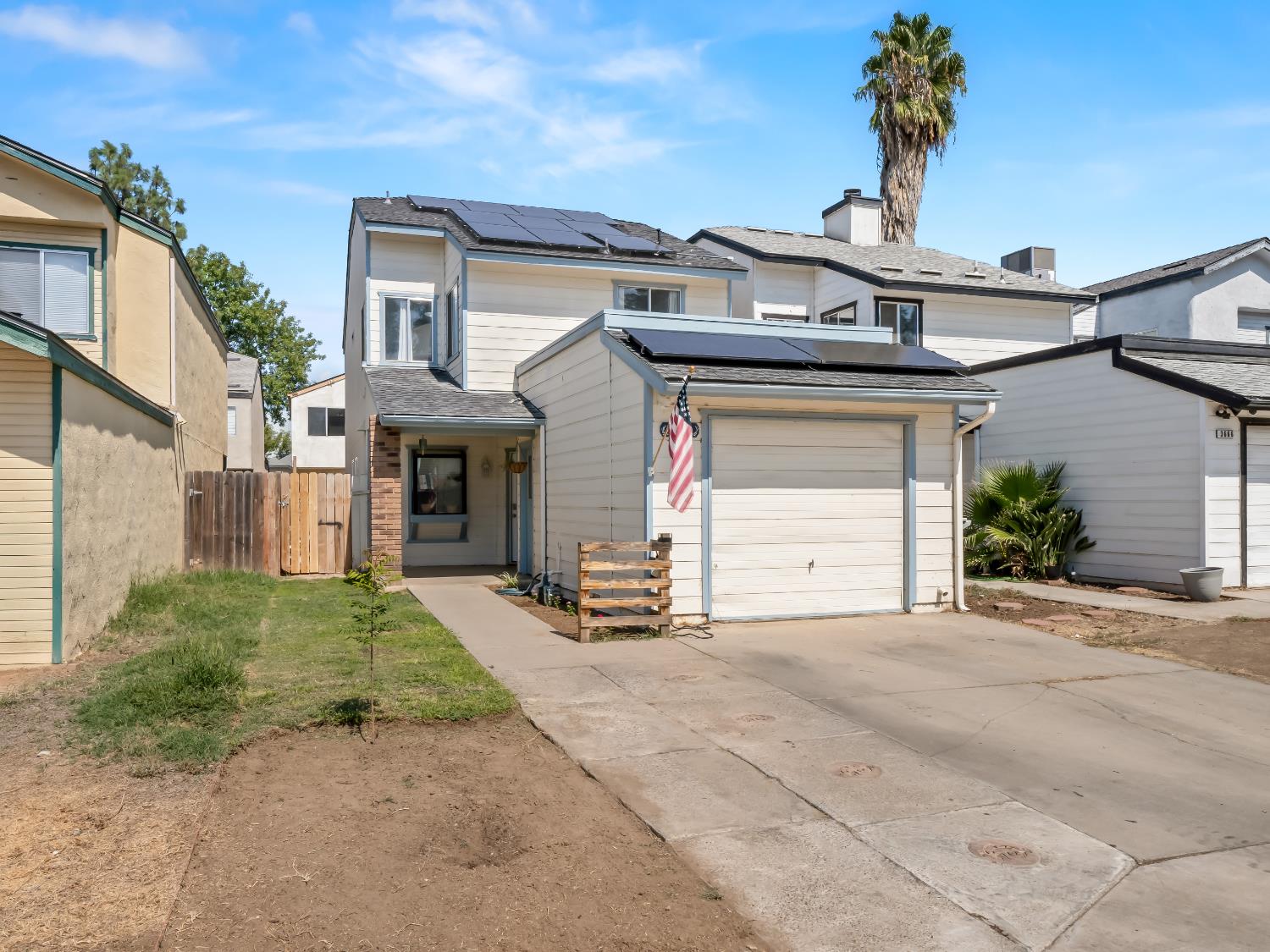 3670 W Terrace Ave, Fresno, CA 93722