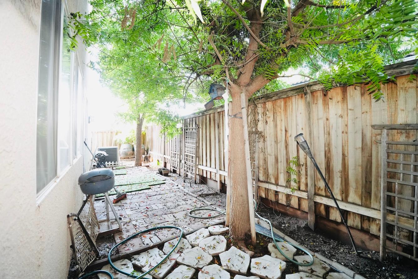 4626 W Javier Way, Fresno, CA 93722