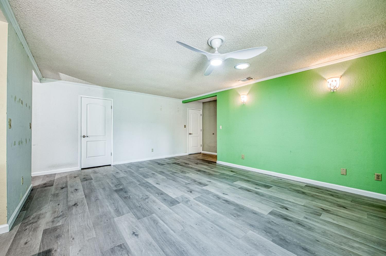 3338 E Menlo Ave, Fresno, CA 93710