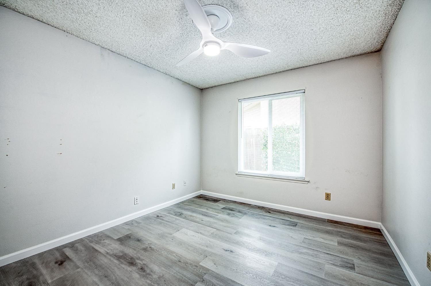 3338 E Menlo Ave, Fresno, CA 93710