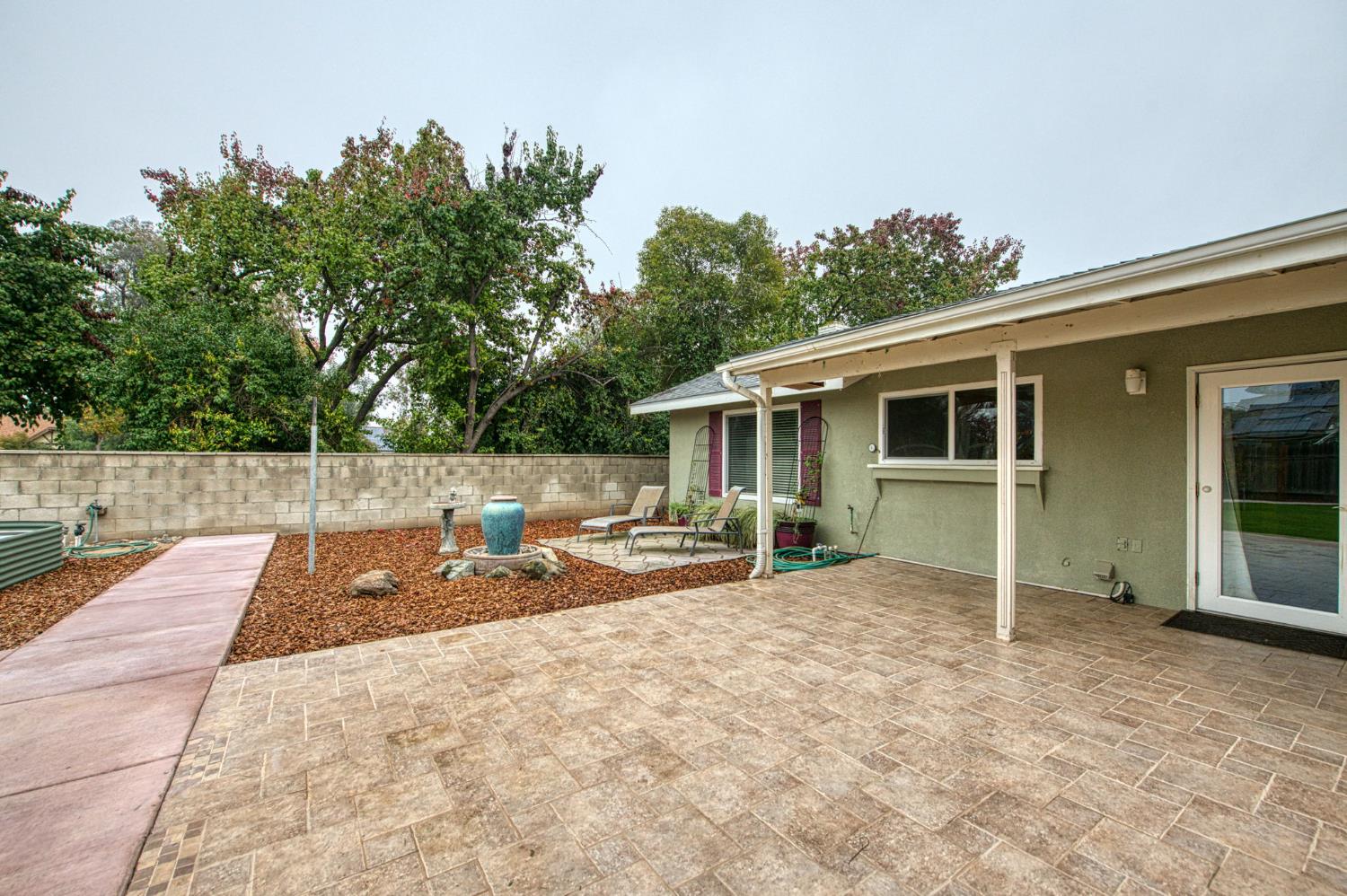 3338 E Menlo Ave, Fresno, CA 93710