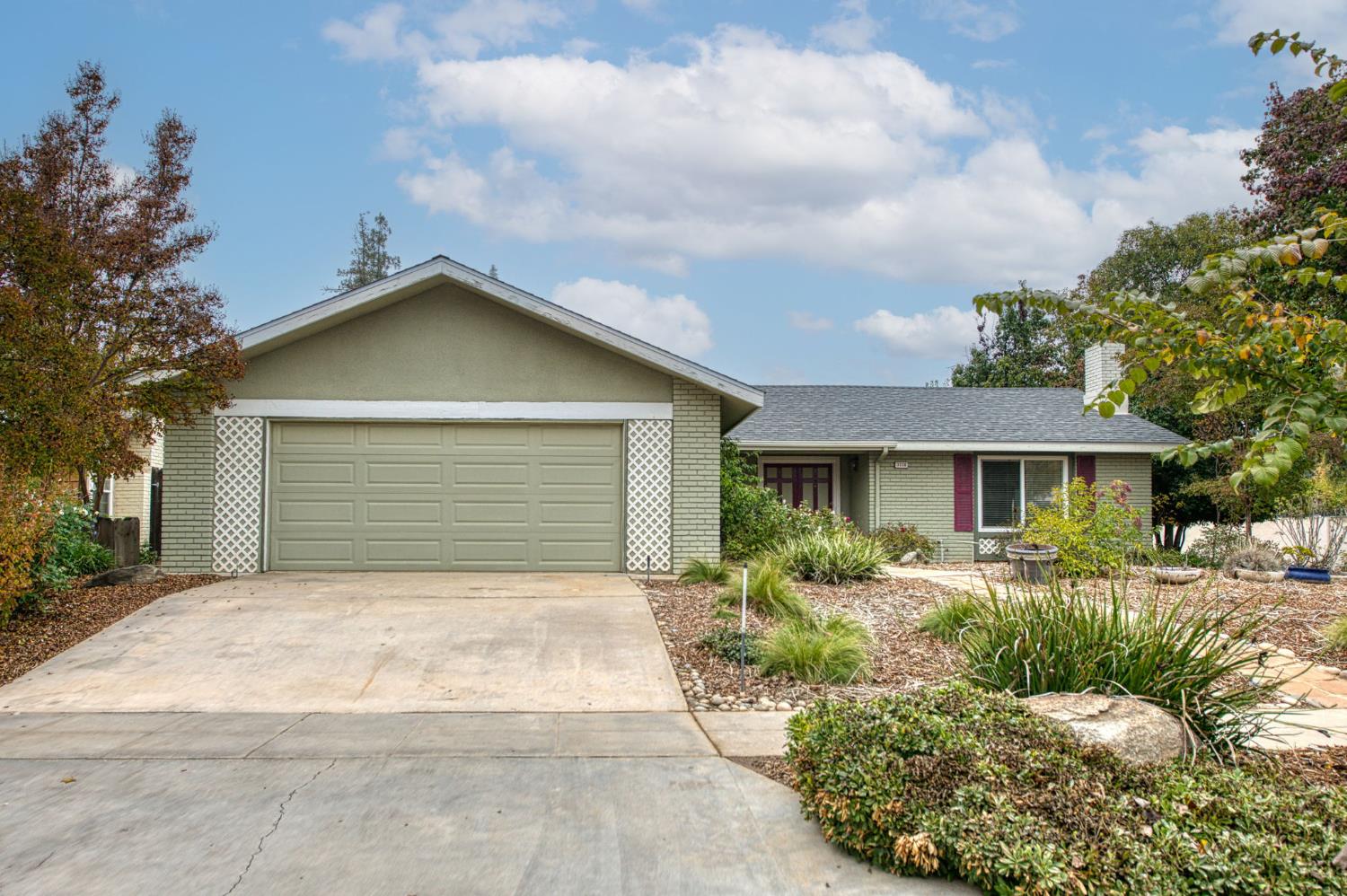 3338 E Menlo Ave, Fresno, CA 93710