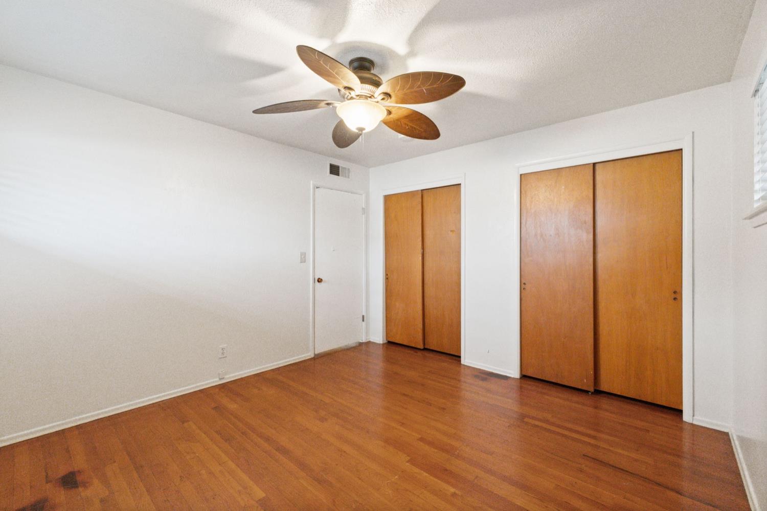 1421 W Michigan Ave, Fresno, CA 93705