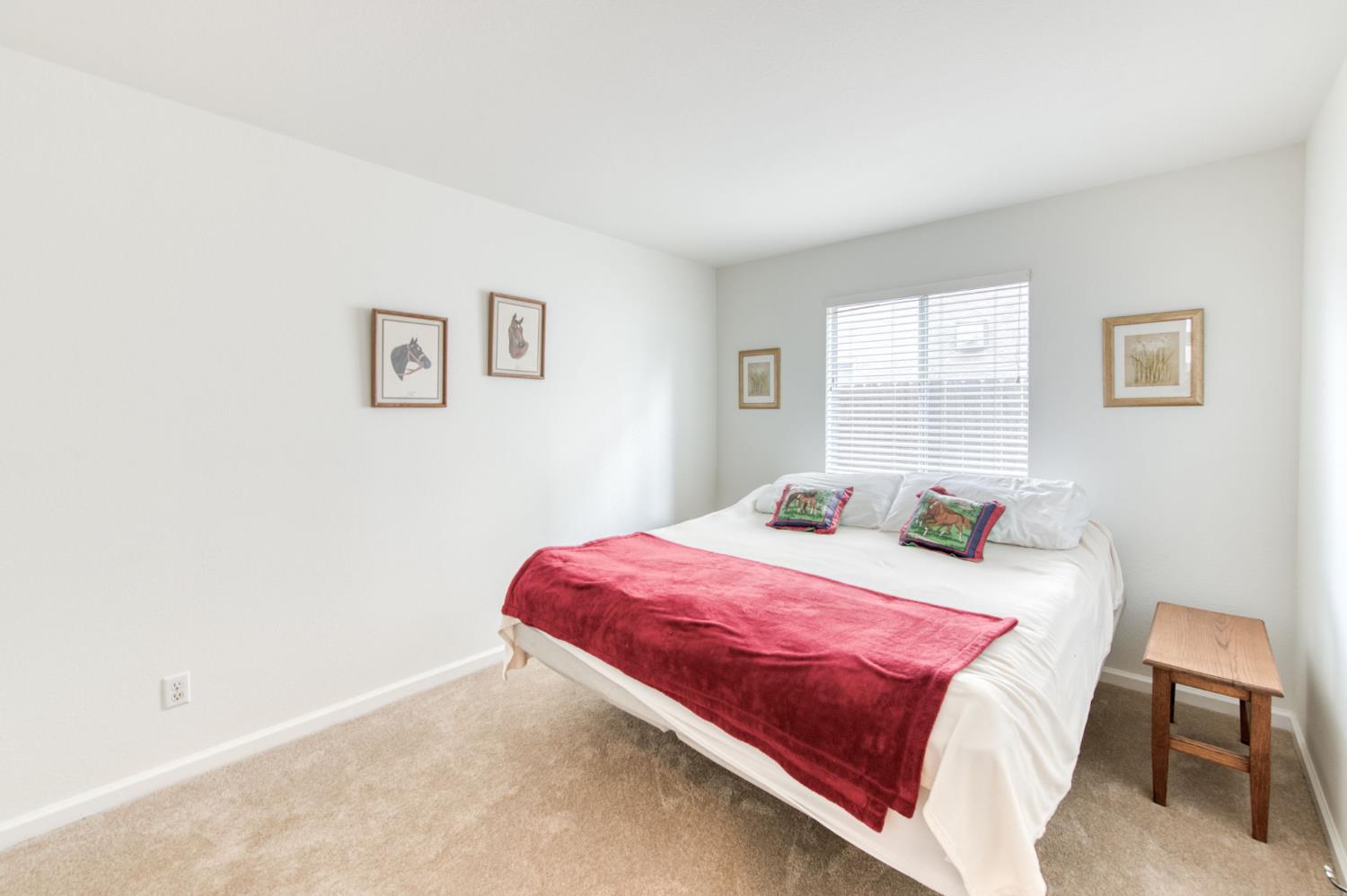 2443 E Rush Ave, Fresno, CA 93730