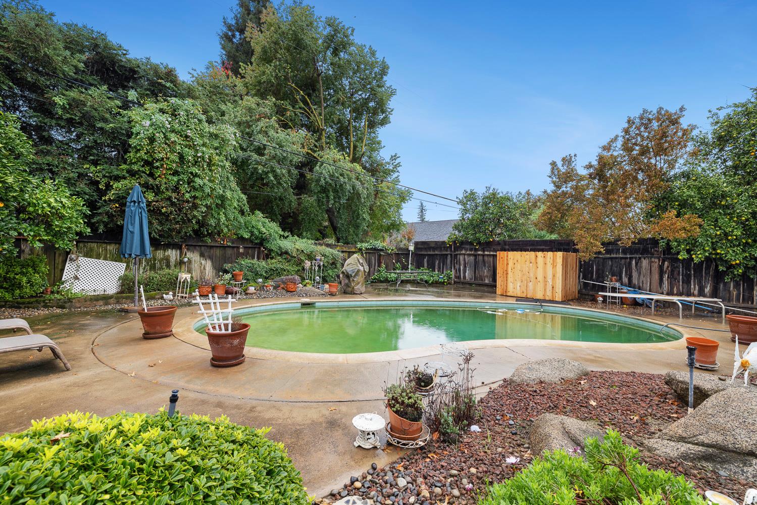 1083 W Escalon Ave, Fresno, CA 93711