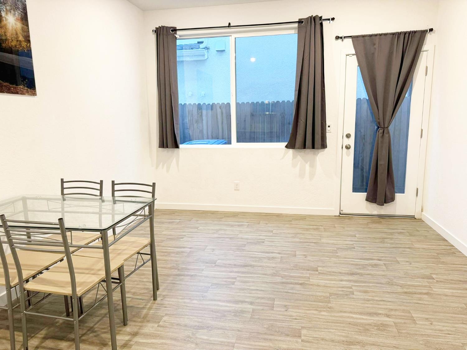 2844 N Vahe Ave, Fresno, CA 93737