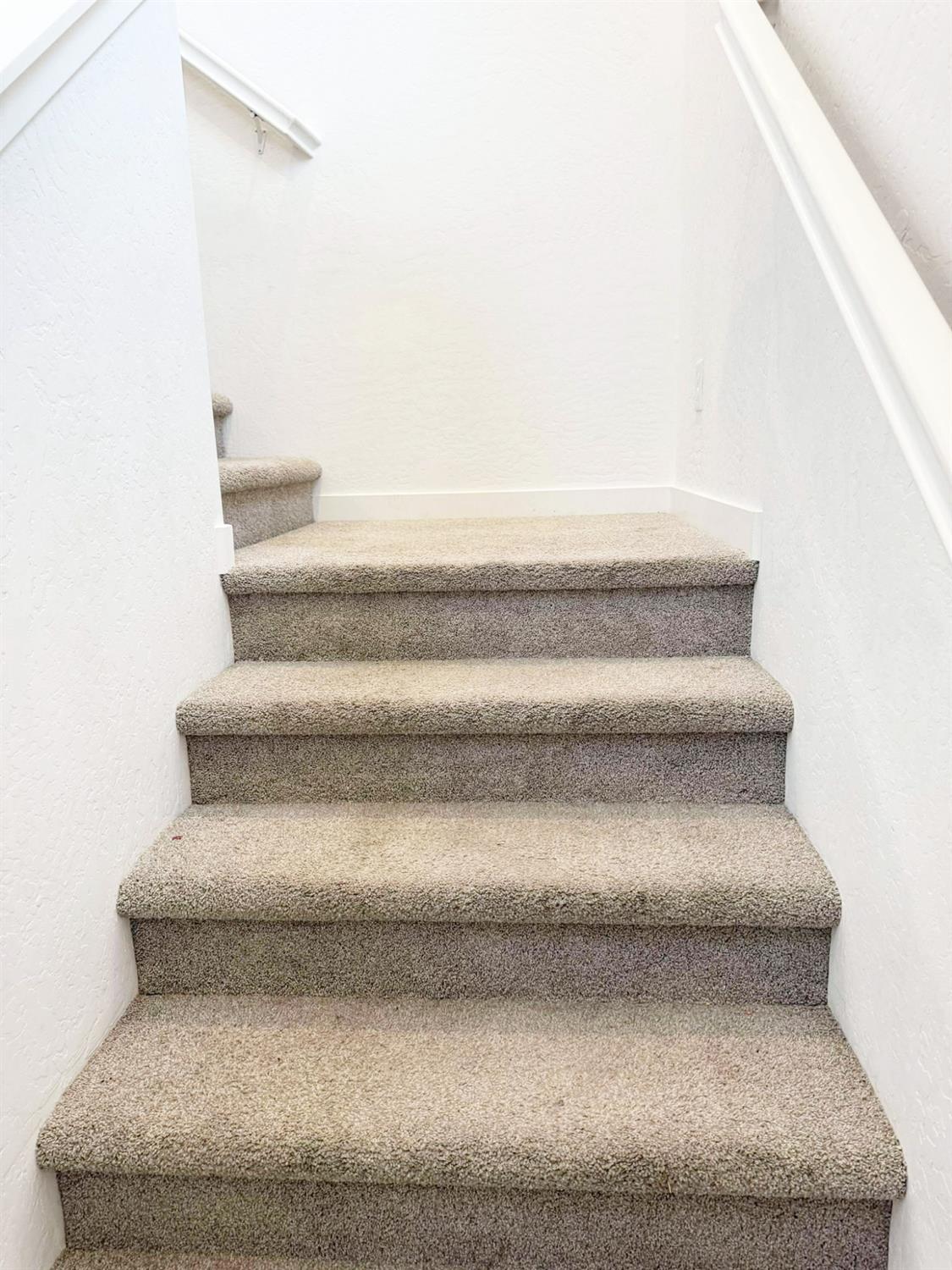 2844 N Vahe Ave, Fresno, CA 93737