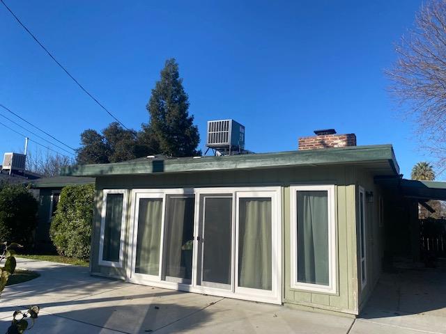 2938 E Willis Ave, Fresno, CA 93726