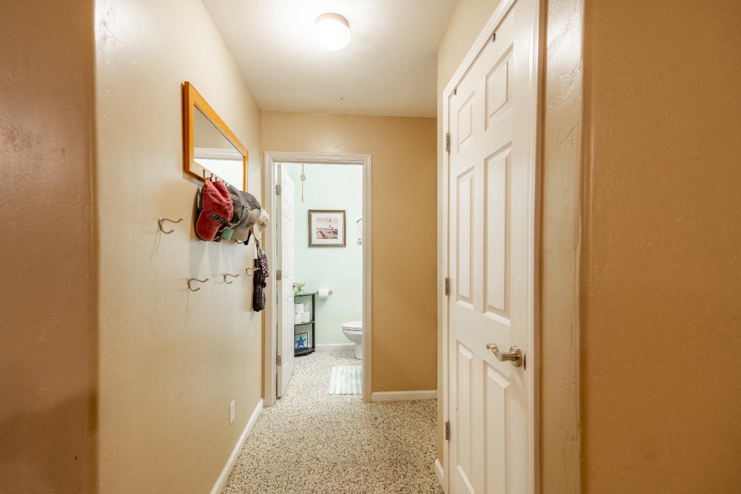 6165 E Heaton, Fresno, CA 93727