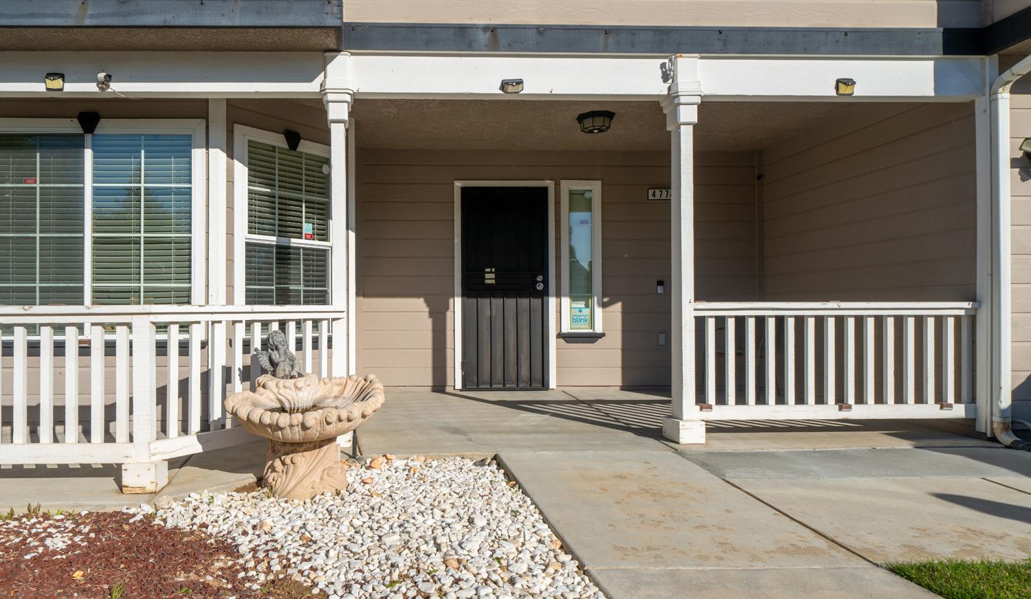 4774 W Oswego Ave, Fresno, CA 93722