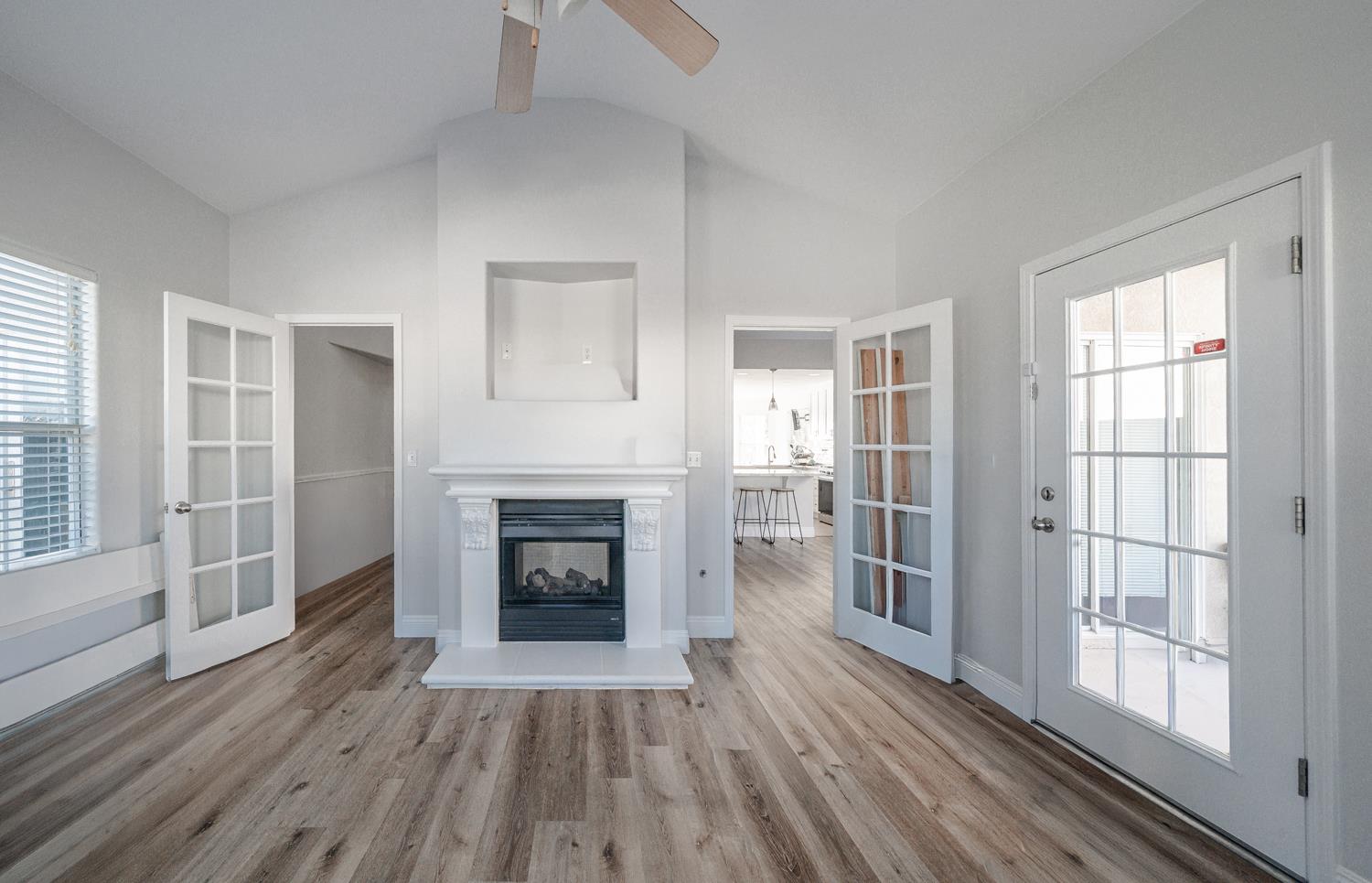 4774 W Oswego Ave, Fresno, CA 93722