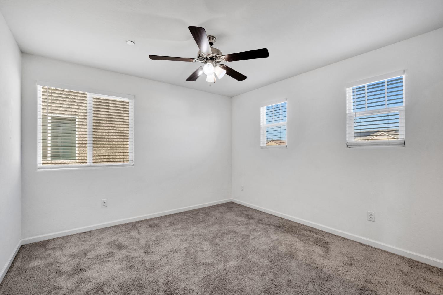 6647 E Vassar Ave, Fresno, CA 93727