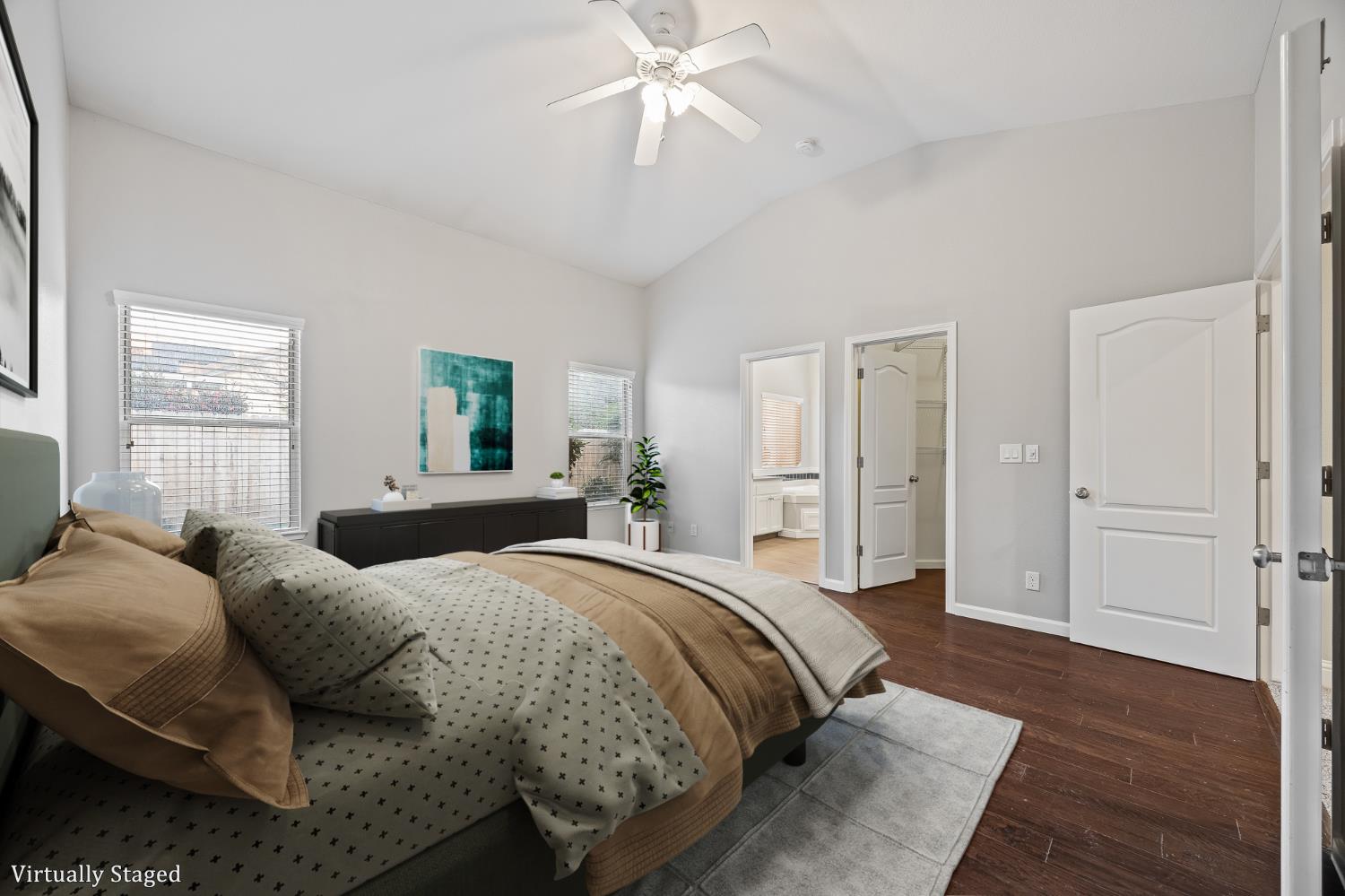 9786 N Backer Ave, Fresno, CA 93720