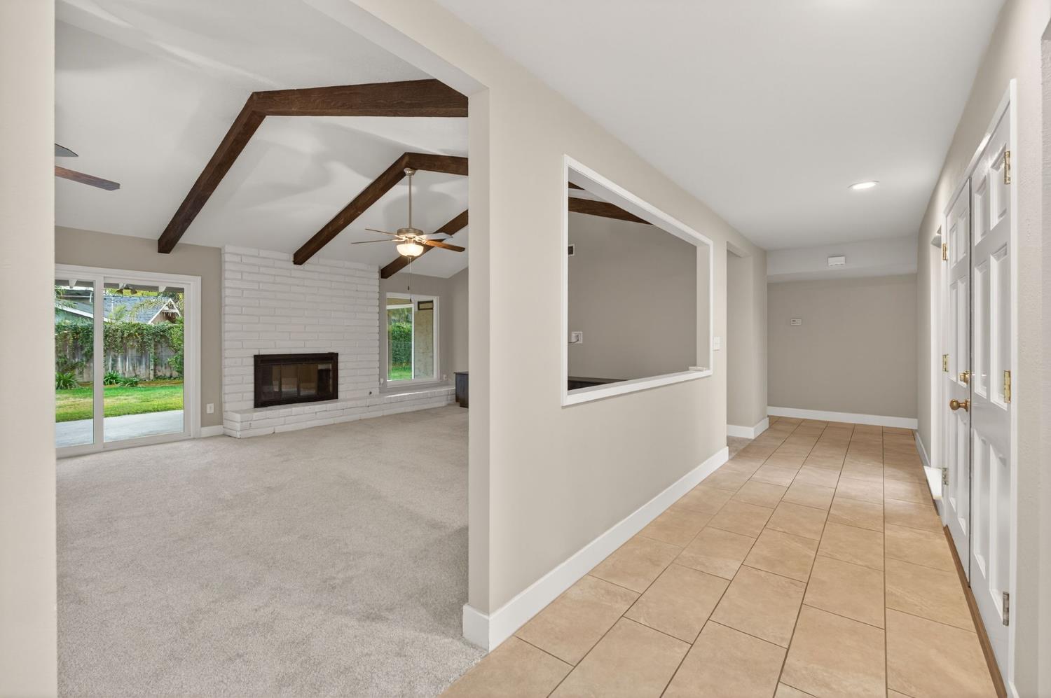 2805 W Spruce Ave, Fresno, CA 93711