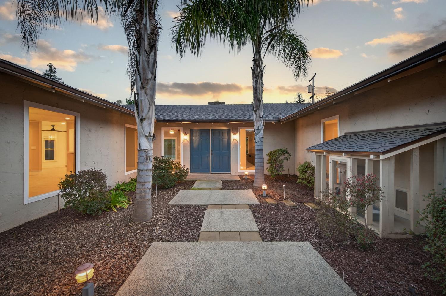 2805 W Spruce Ave, Fresno, CA 93711