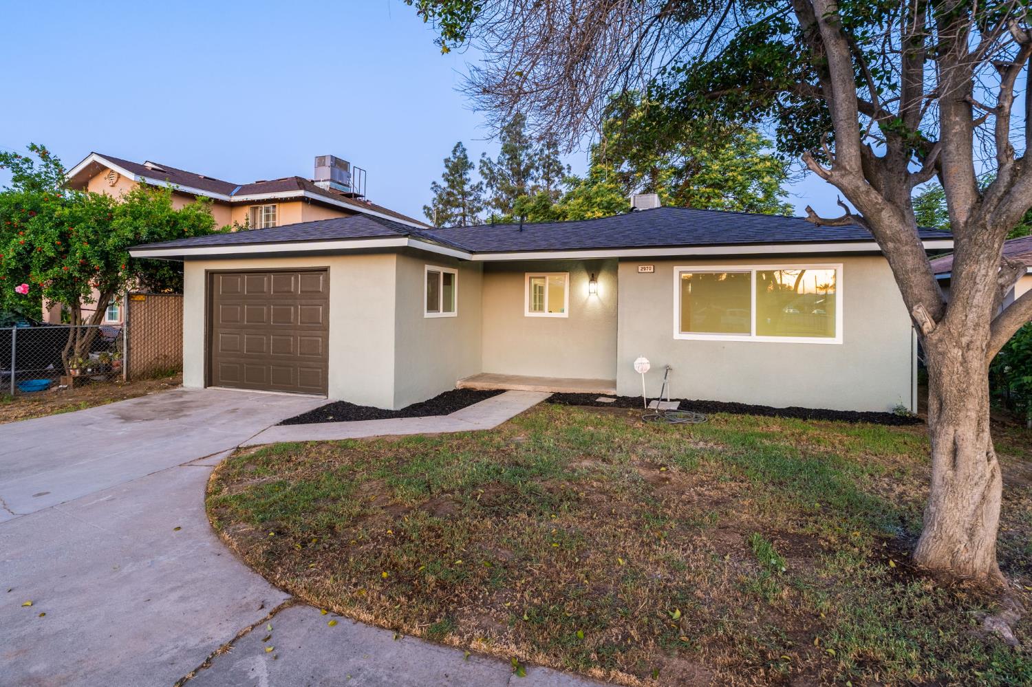 2970 S Martin L King Jr Blvd, Fresno, CA 93706