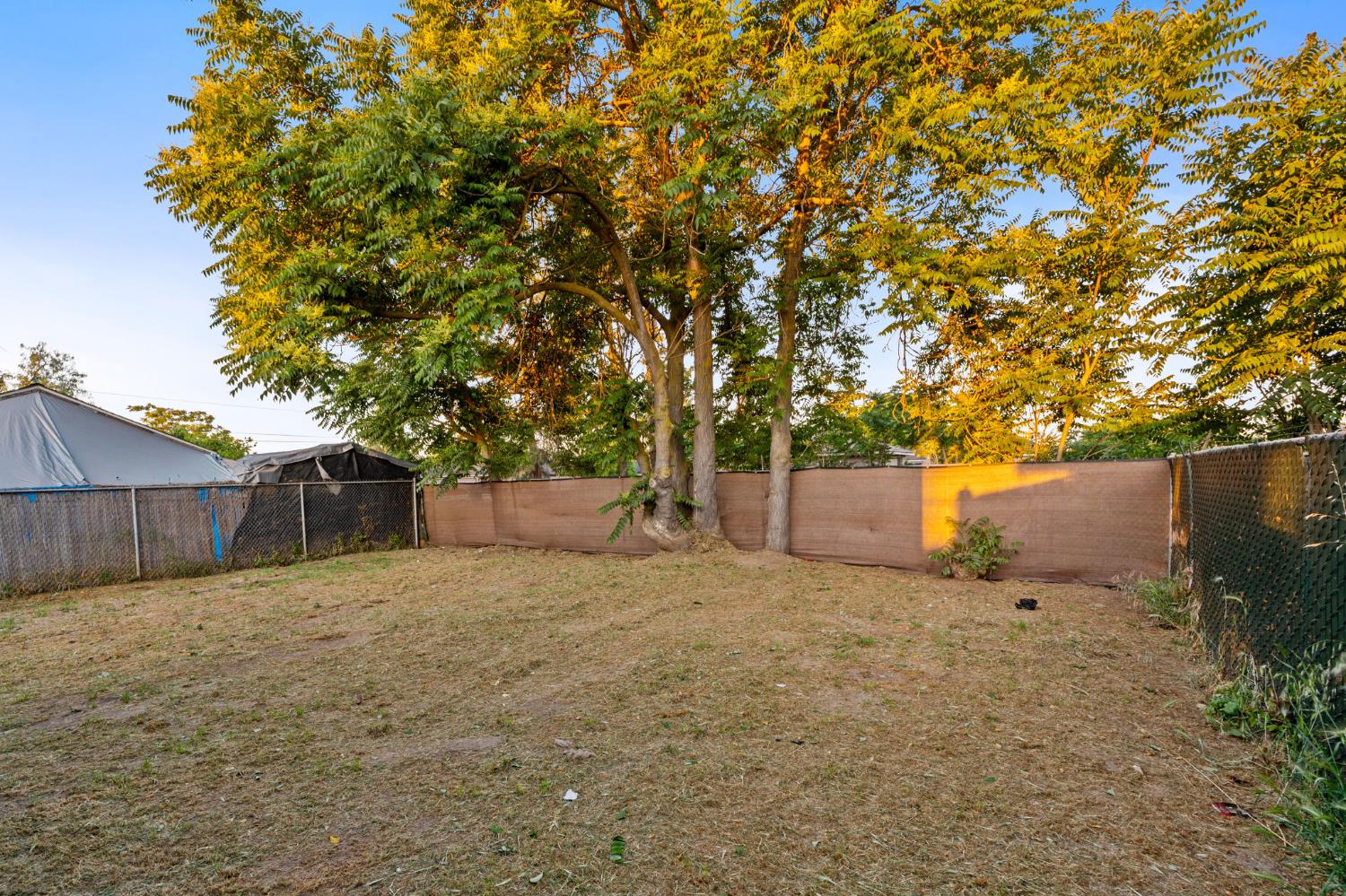 2970 S Martin L King Jr Blvd, Fresno, CA 93706