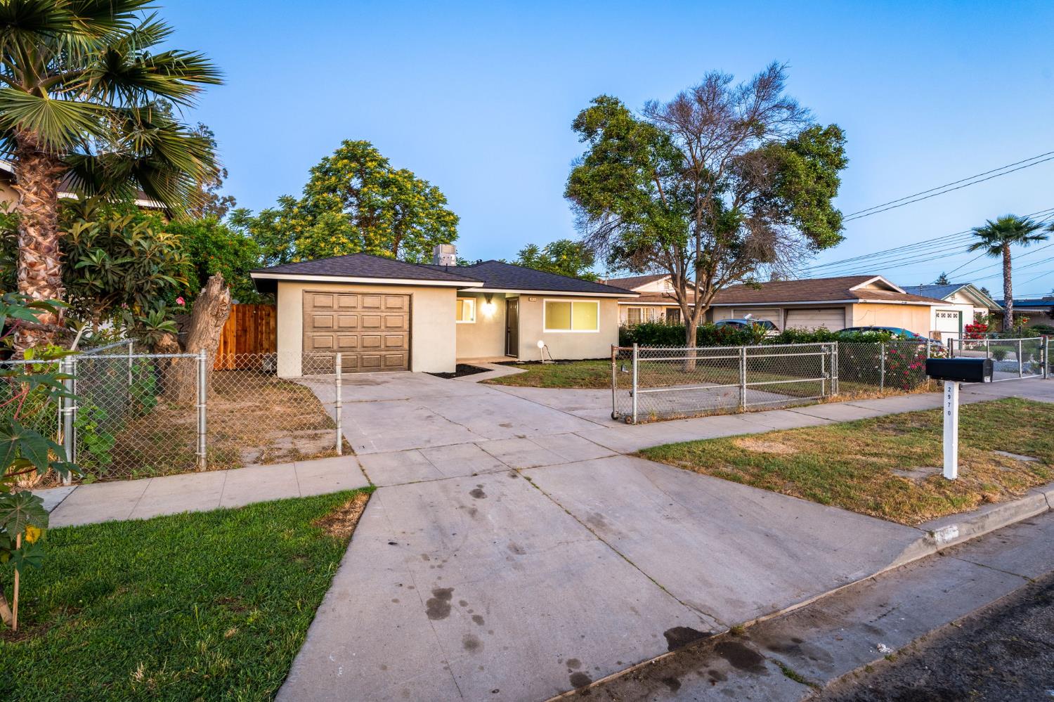 2970 S Martin L King Jr Blvd, Fresno, CA 93706