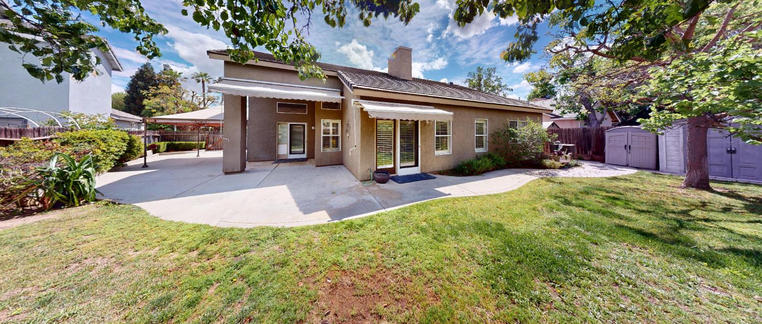 9821 N Sierra Vista Ave, Fresno, CA 93720