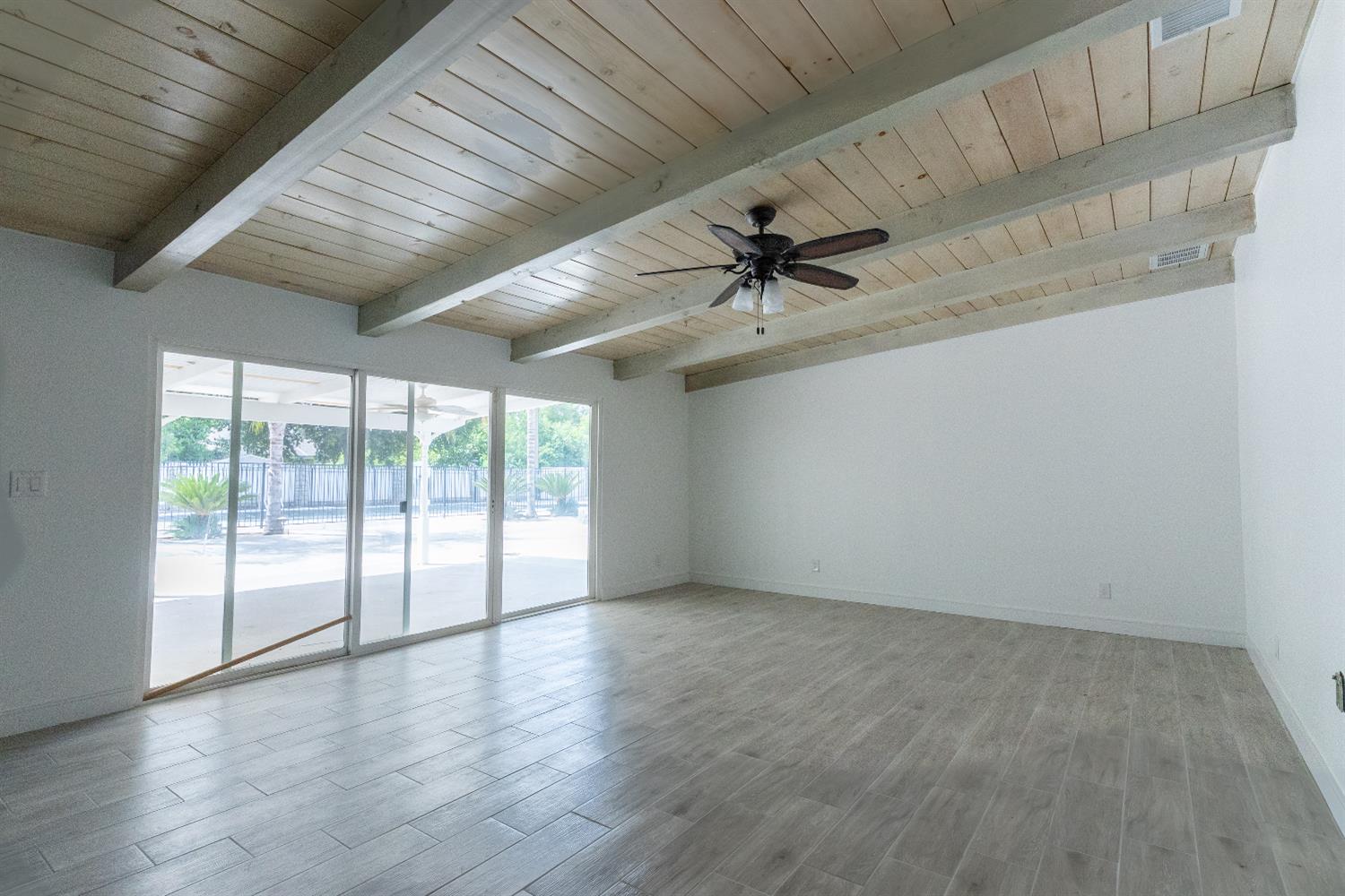 5454 E Butler Ave, Fresno, CA 93727