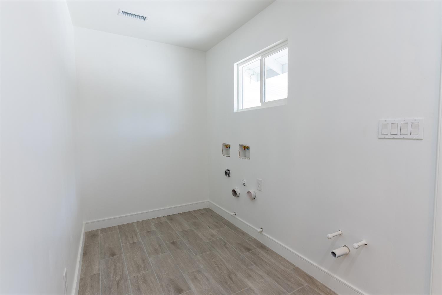 5454 E Butler Ave, Fresno, CA 93727