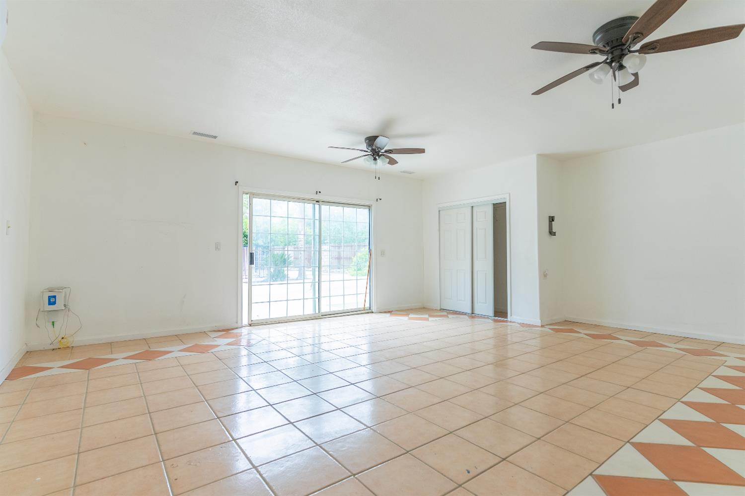 5454 E Butler Ave, Fresno, CA 93727