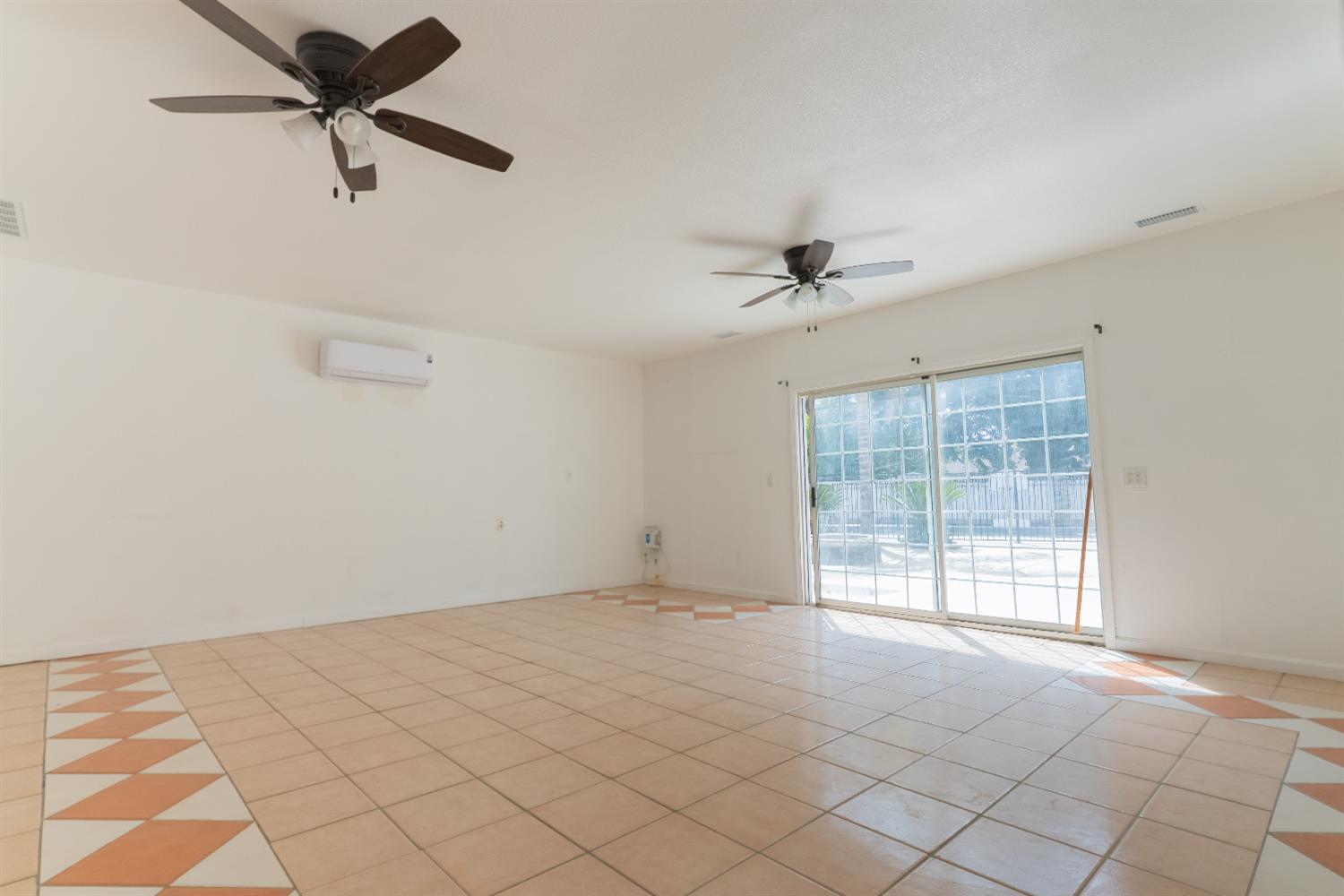 5454 E Butler Ave, Fresno, CA 93727