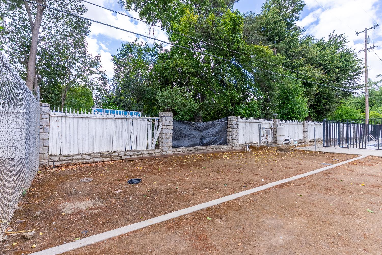 5454 E Butler Ave, Fresno, CA 93727