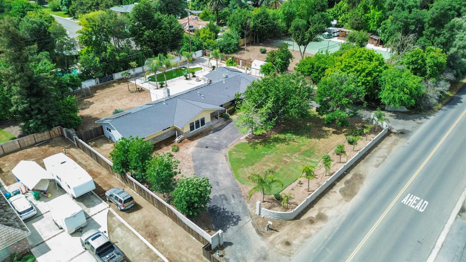 5454 E Butler Ave, Fresno, CA 93727