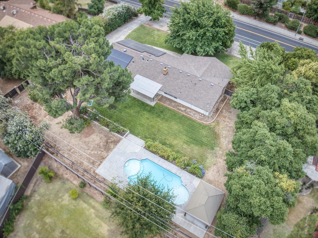 9796 N Millbrook Ave, Fresno, CA 93720