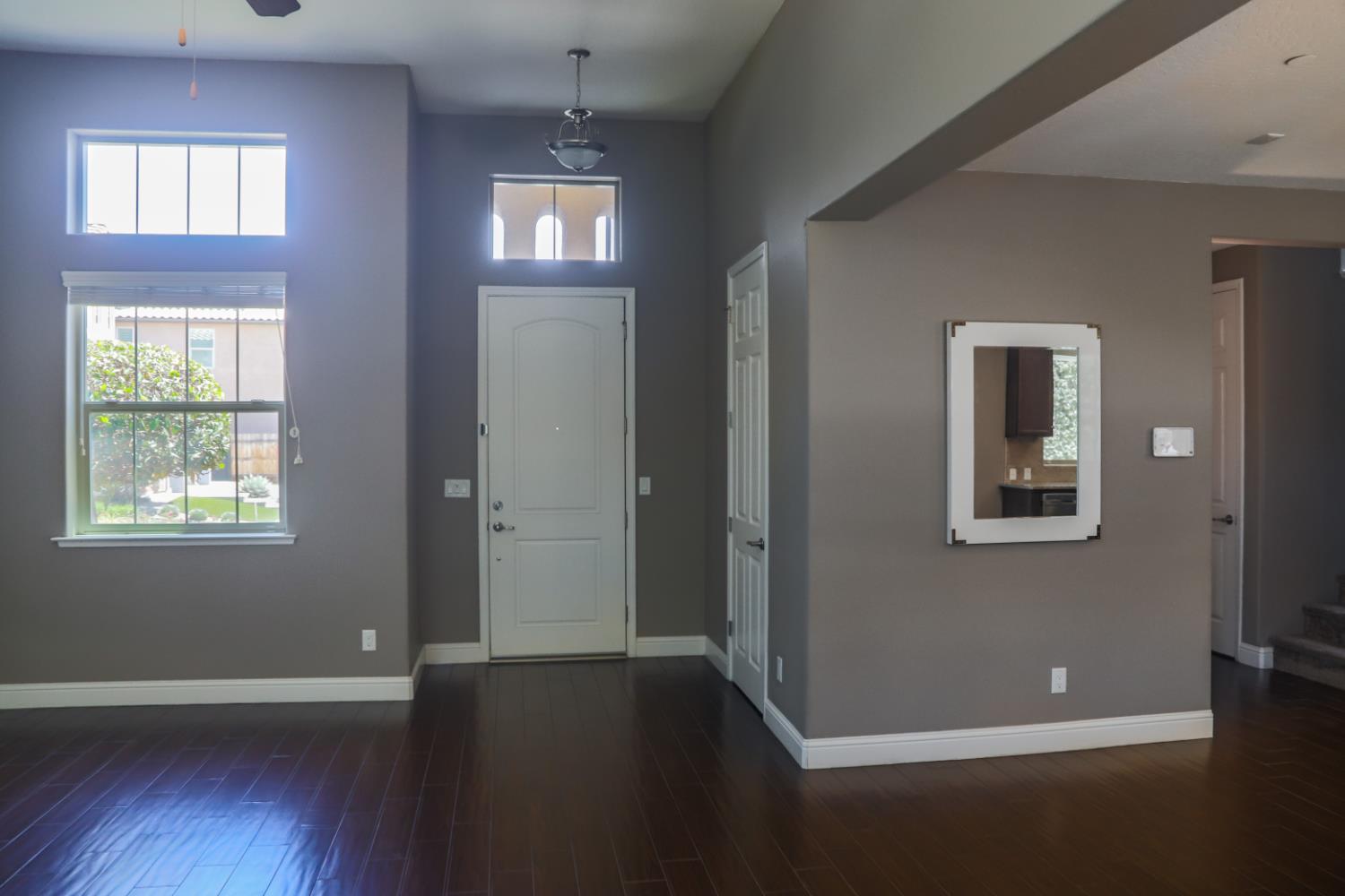 11333 N Tresana Ave, Fresno, CA 93730