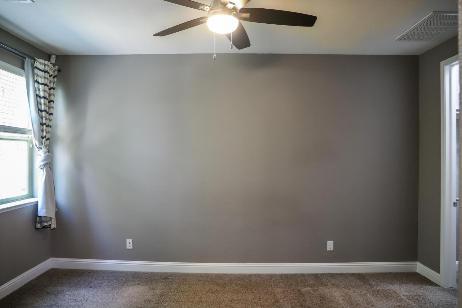 11333 N Tresana Ave, Fresno, CA 93730