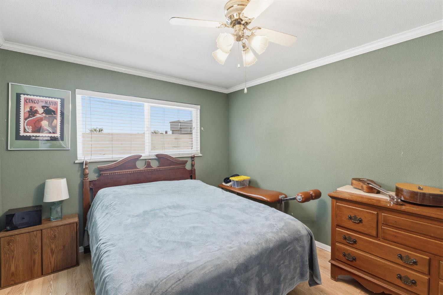 712 E San Ramon Ave, Fresno, CA 93710
