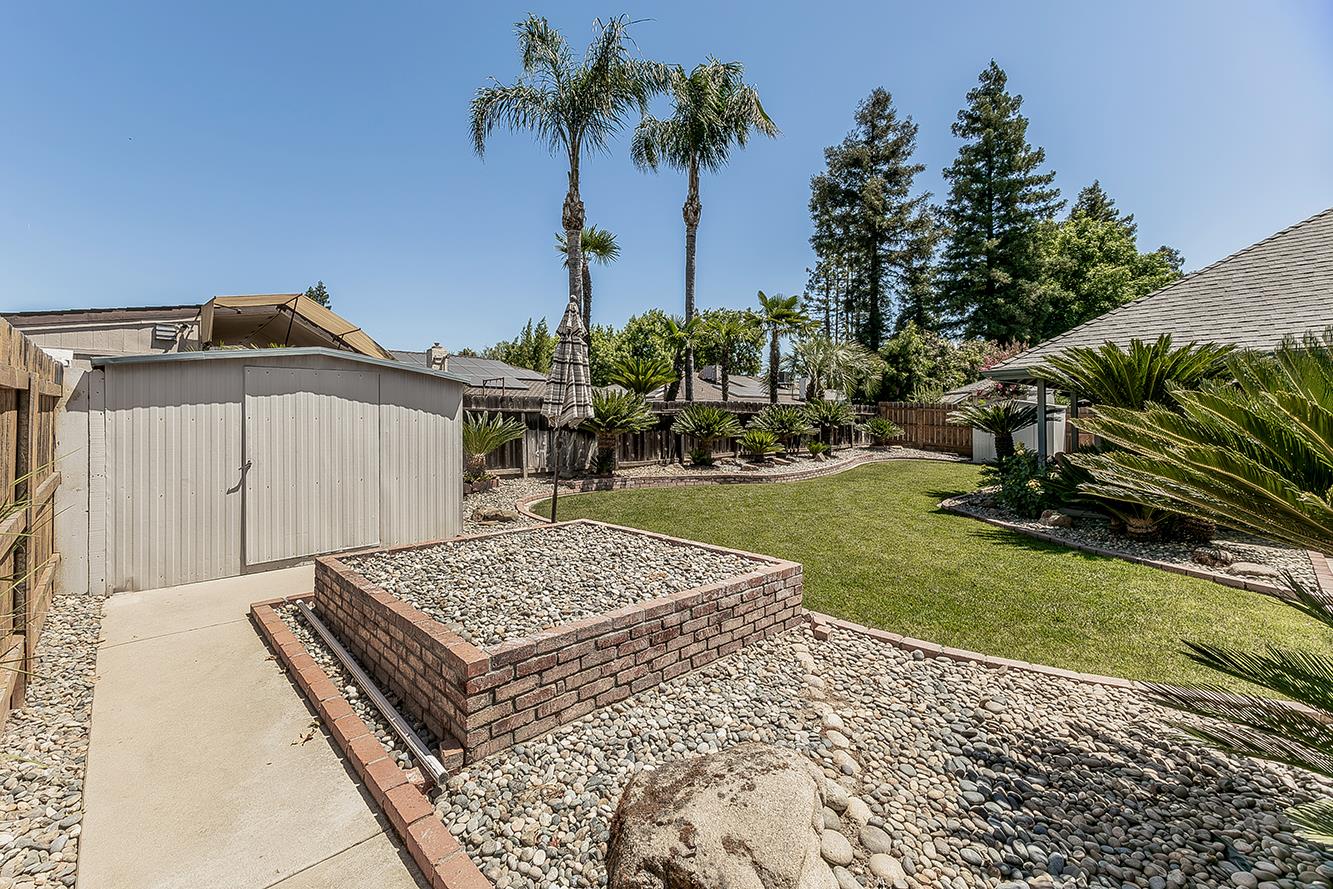 1316 W Palo Alto, Fresno, CA 93711